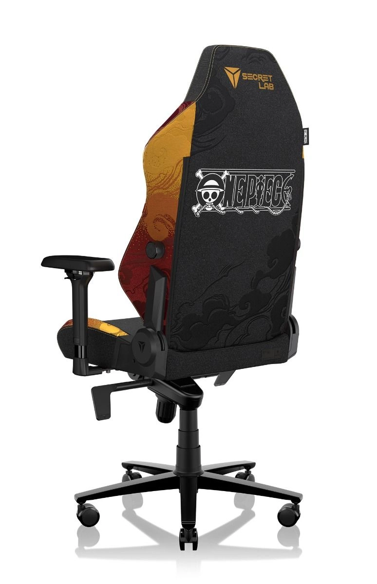 TITAN Evo - One Piece Luffy Edition X-Large