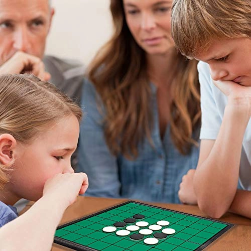 Reversi - Magnetic Folding Travel