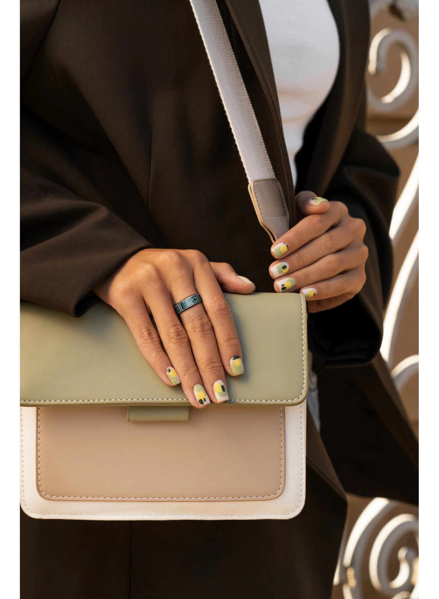 FitSync Smart Ring - Ring Size 7 (17.3mm) IP68 Water Resistant 16mAh