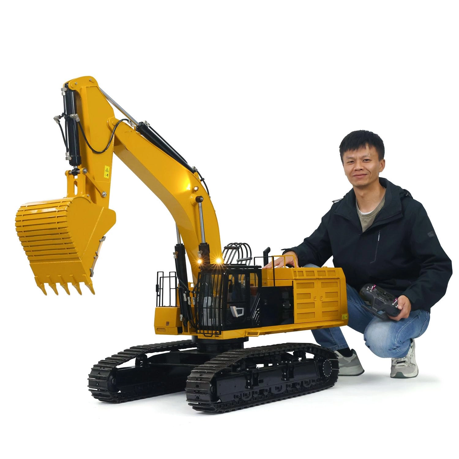 TH22724-AMZUS2-S - 1:8 Scale