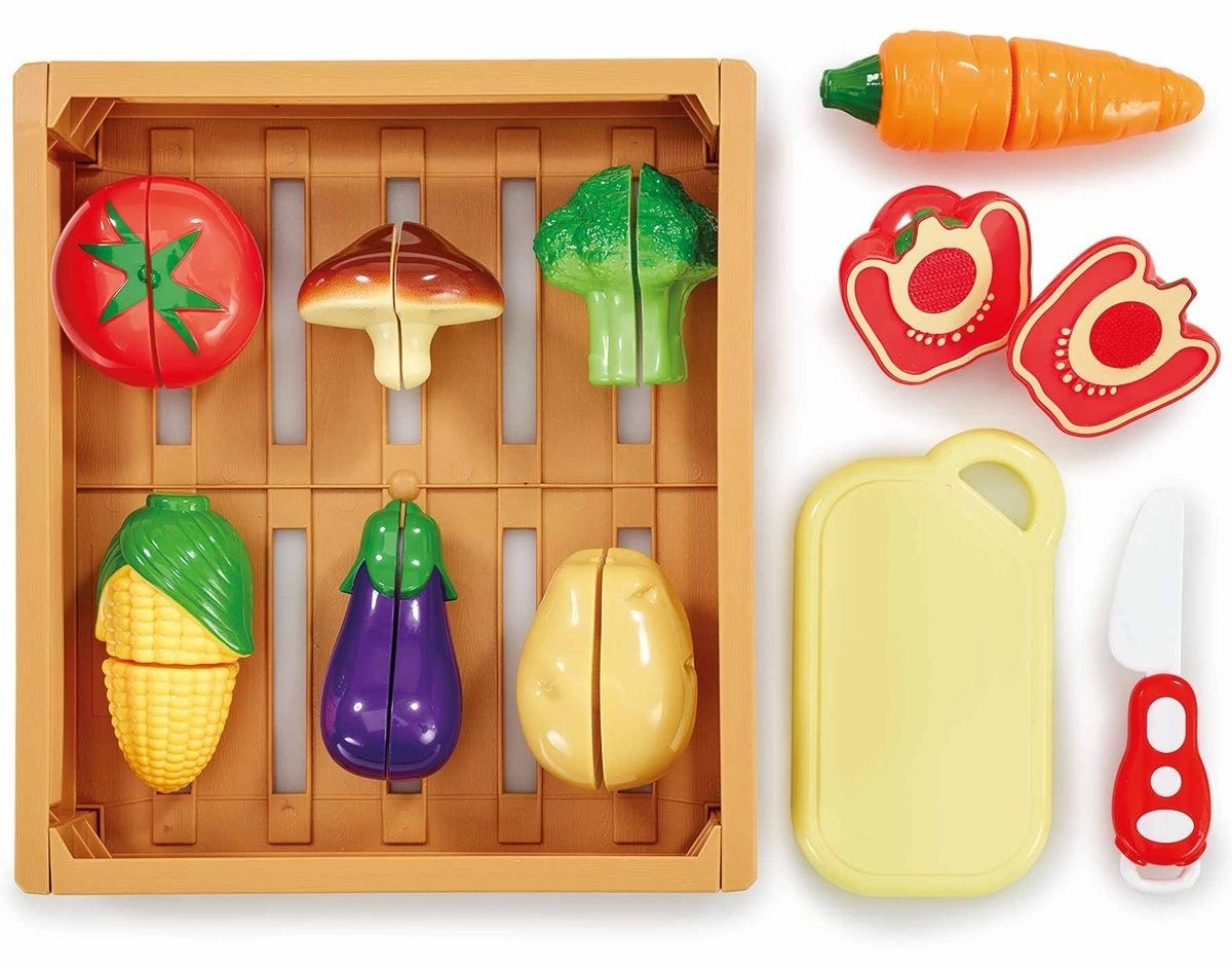 ADDO Busy Me Slice And Play Kitchen Veggie Set - 8 different vegetables Velcro (ALGT-315-13126-B)