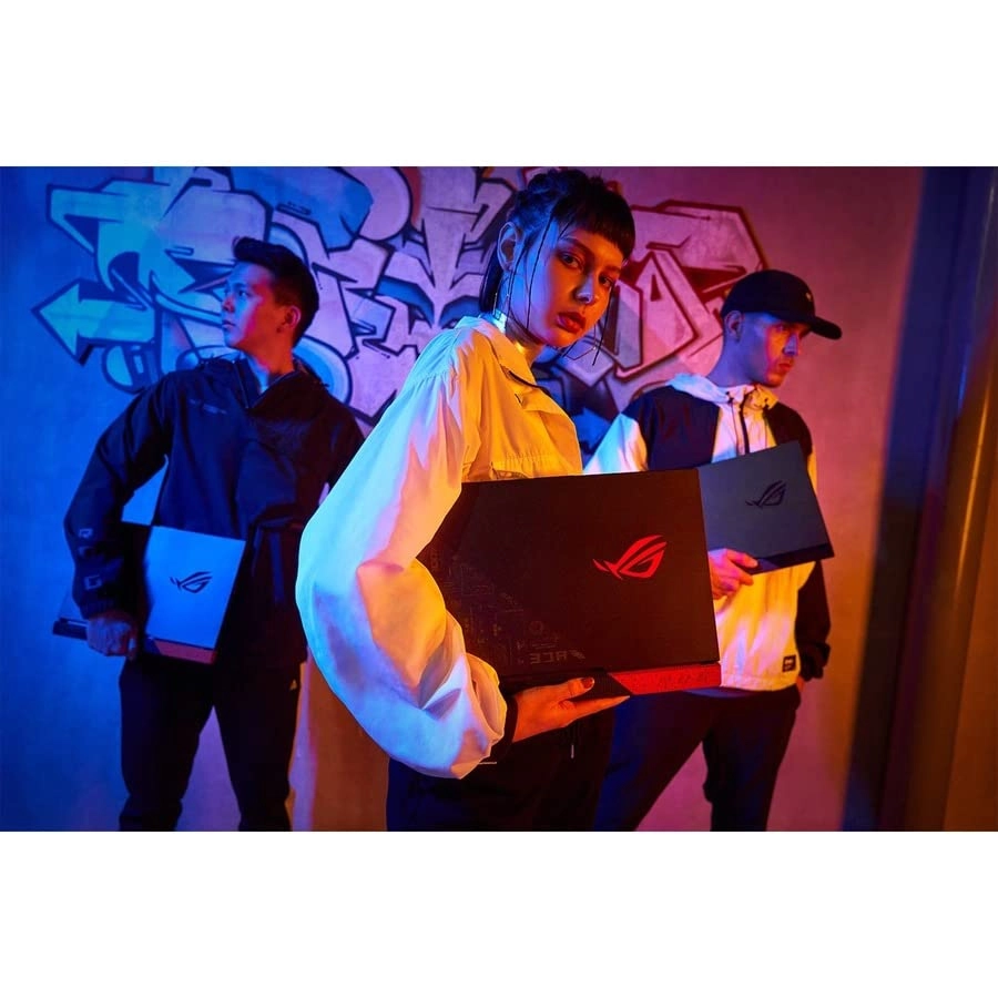 ROG Strix G17 G713RC-RS73 - 17.3'' Ryzen 7 6800H 16GB DDR5 512GB SSD