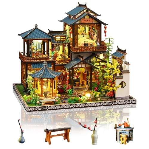 Miniature Dollhouse Kit - green spring yard
