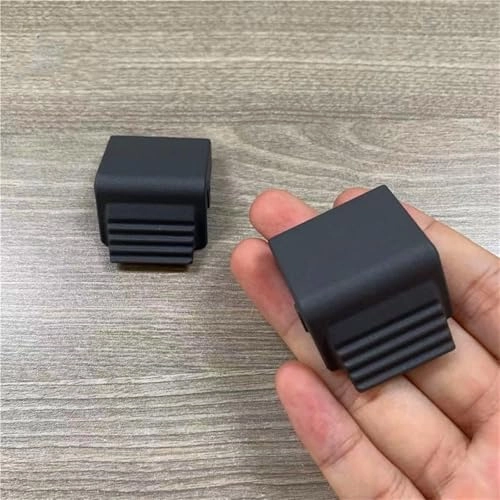 000311 - Front Fastener 1 PCS