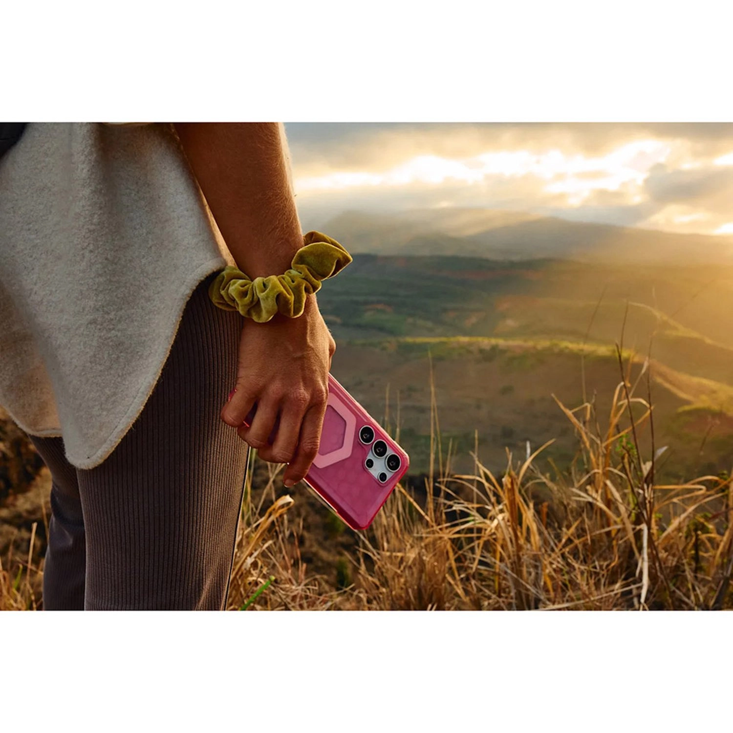 Essential Armor Case with MagSafe for Samsung Galaxy S25 Ultra