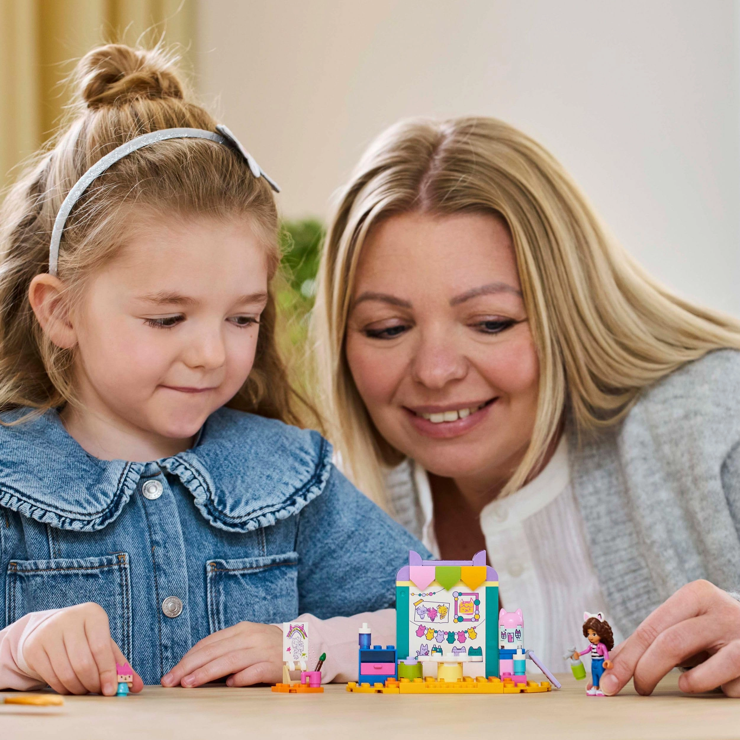 Gabby's Dollhouse Crafting with Baby Box - Encanto