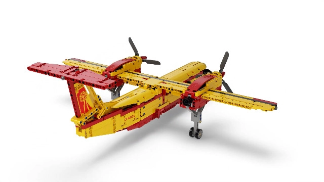 Technic Firefighter Aircraft (42152) - Ages 10+