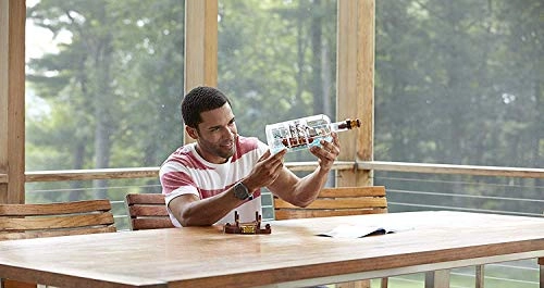 Ideas Ship in Bottle (21313) - Brick-built Bottle and Stand