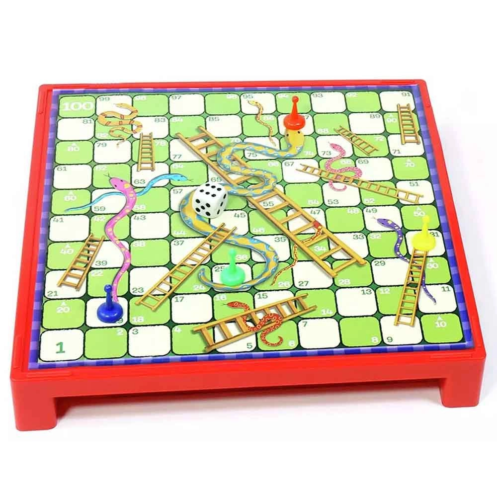 4-in-a-row + Snakes and Ladders