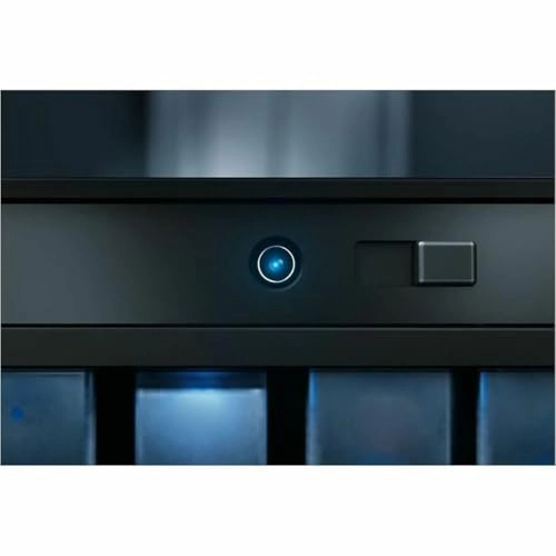 Vector 16 HX AI A2XWJG-480US - 16'' Core Ultra 9 275HX 64GB DDR5 4TB SSD