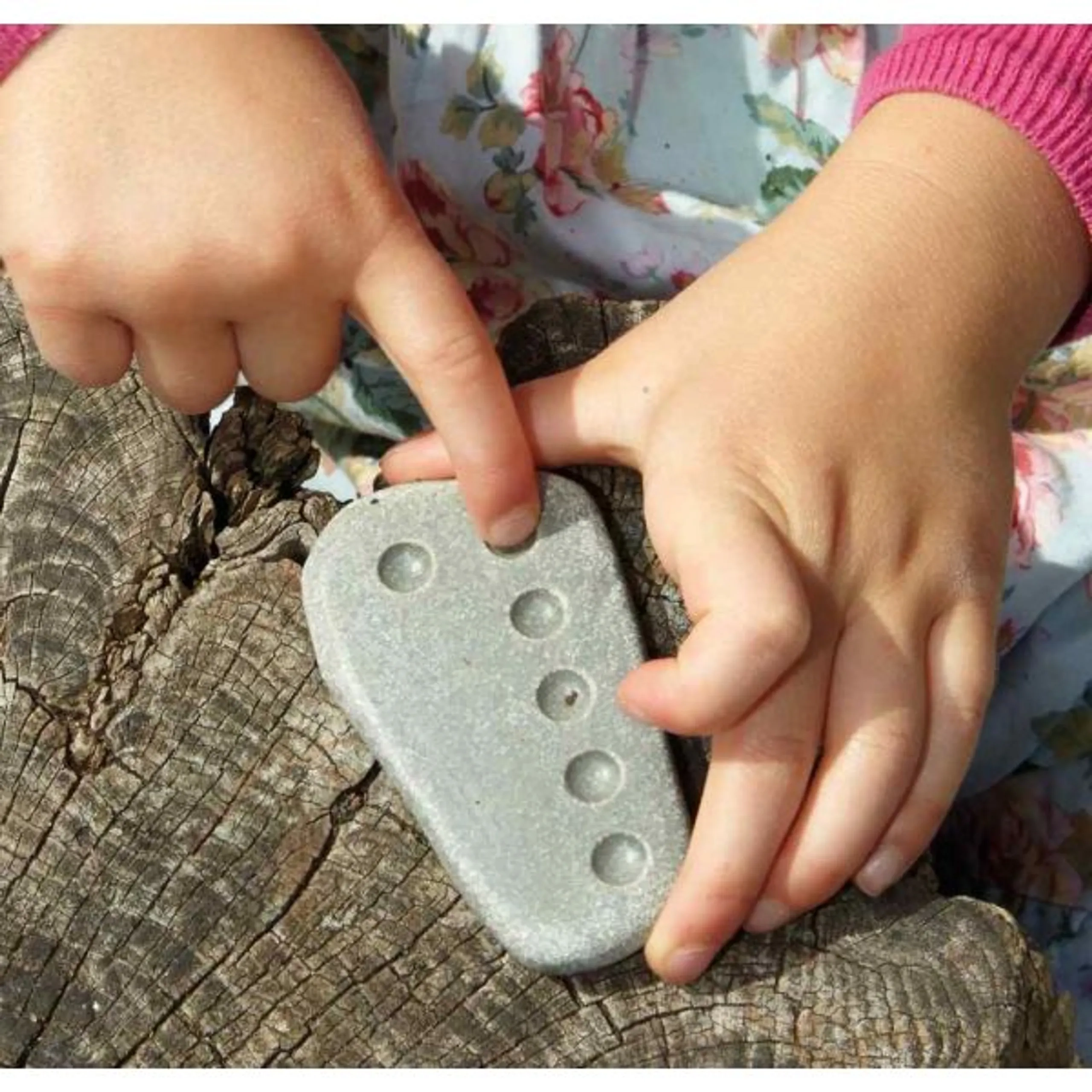 Tactile Counting Stones - Suitable for 2 years & above 20 Pcs