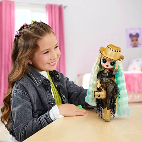 Western Cutie Fashion Doll - Surprise Accessories Ages 3+