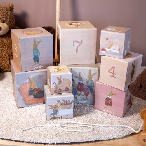 Pyramid Toy Set - 36 Months 9 pieces