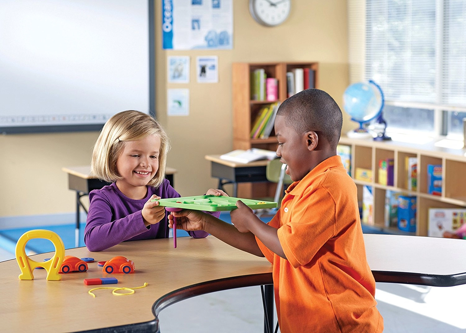 Stem Magnets Activity Set - Suitable for 5 years and above 24 Pcs