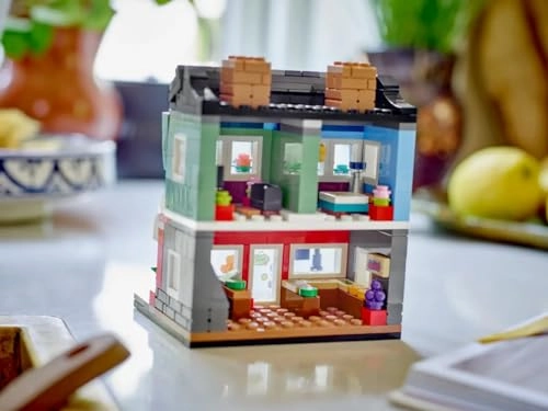 Fruit Store (6473147) - Architecture