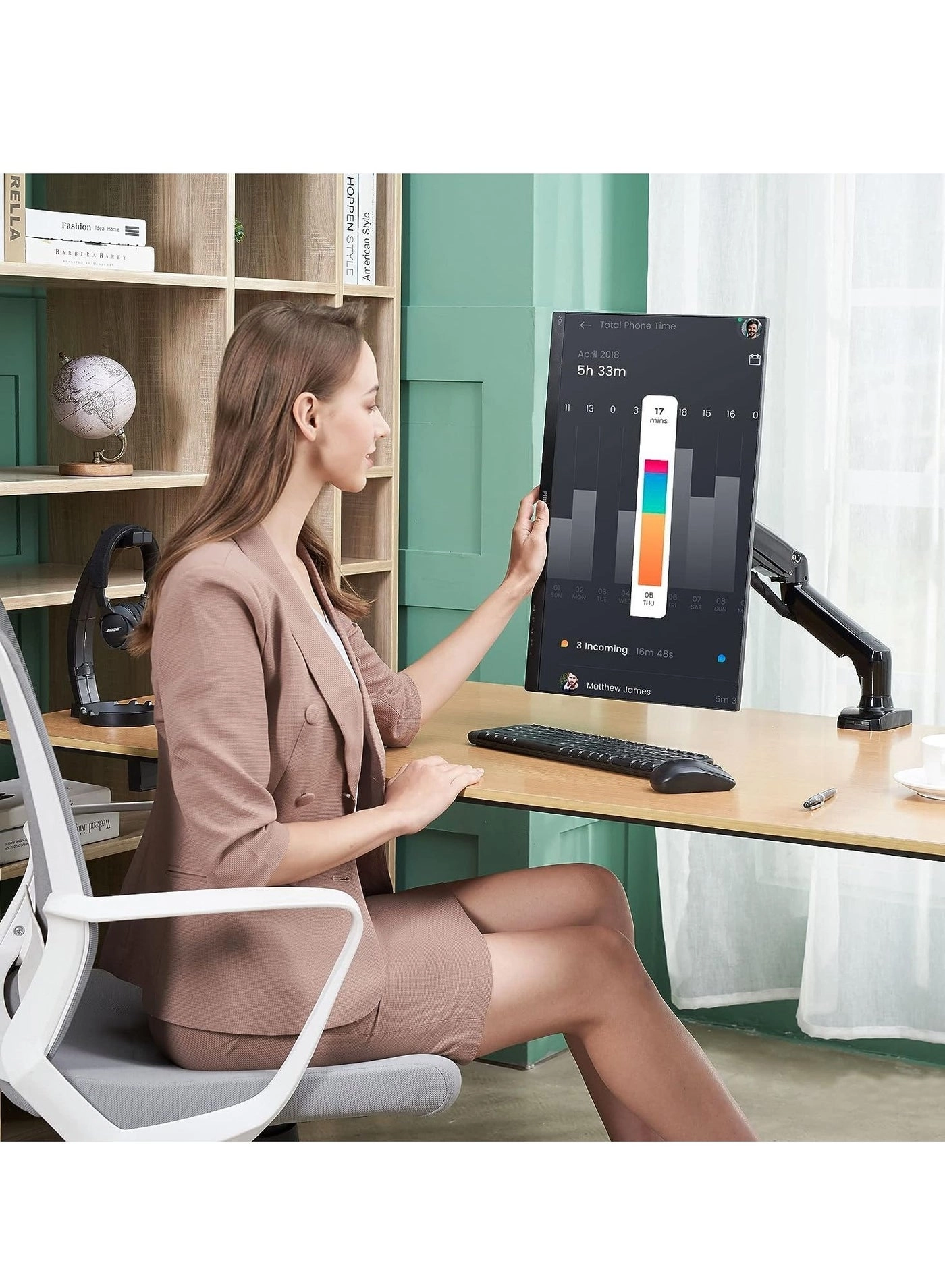 KWAN235 - Single 13"-32" 75x75 100x100 mm