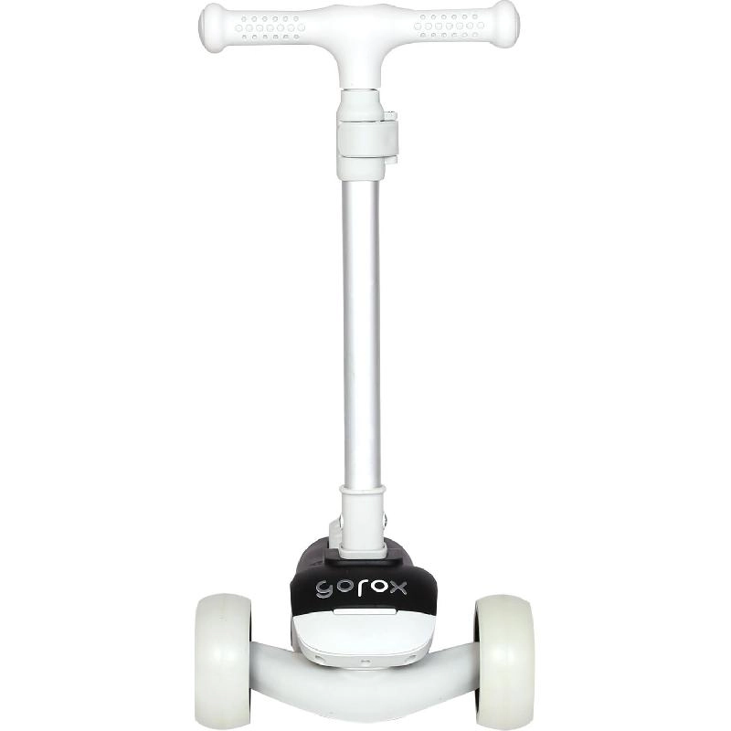 3-Wheel Kick Scooter - 4.5" Front and 3" Rear Flashing Wheels