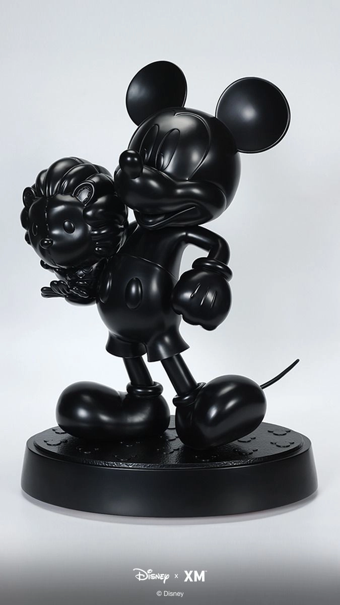 XM STUDIOS Mickey - Disney - Singapore Edition (60.96 cm)