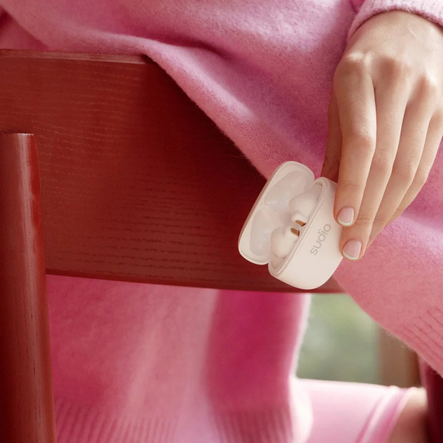 A1 Pro - Wireless Earbud