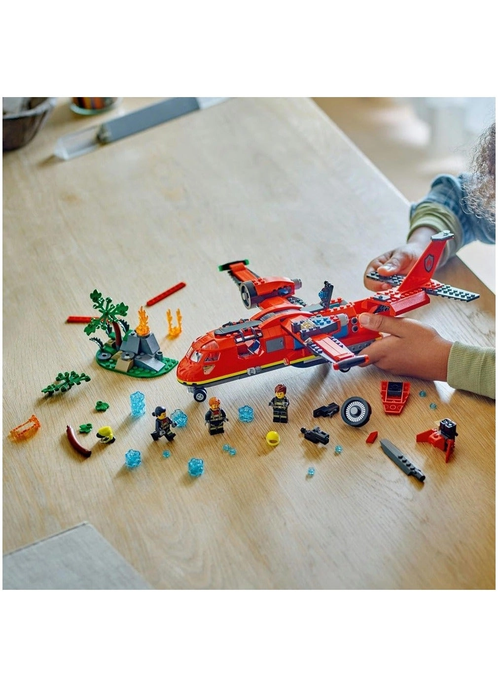 City Fire Rescue Plane - 6+ 3 Minifigures