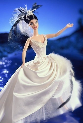 Barbie Birds of Beauty Collection - The Swan Third in Series