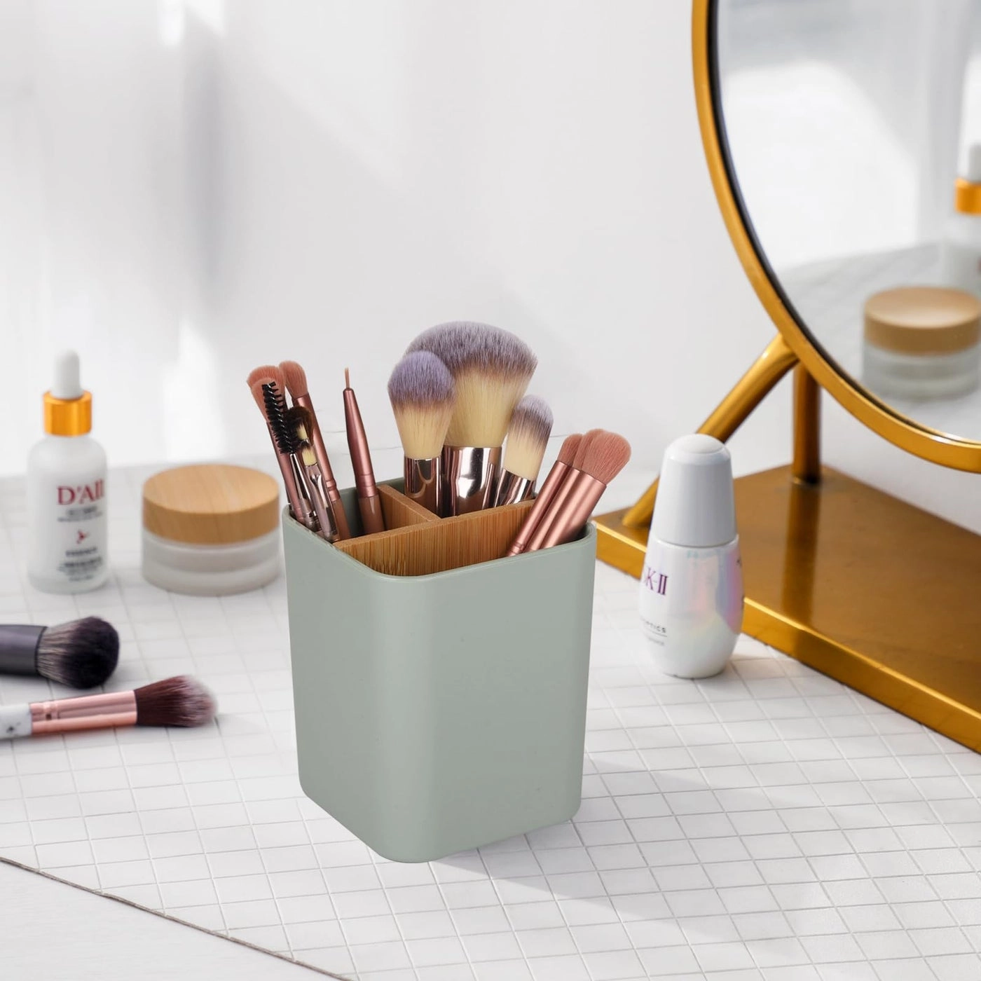 Electric Toothbrush Holder - 3 Slots Bathrooms