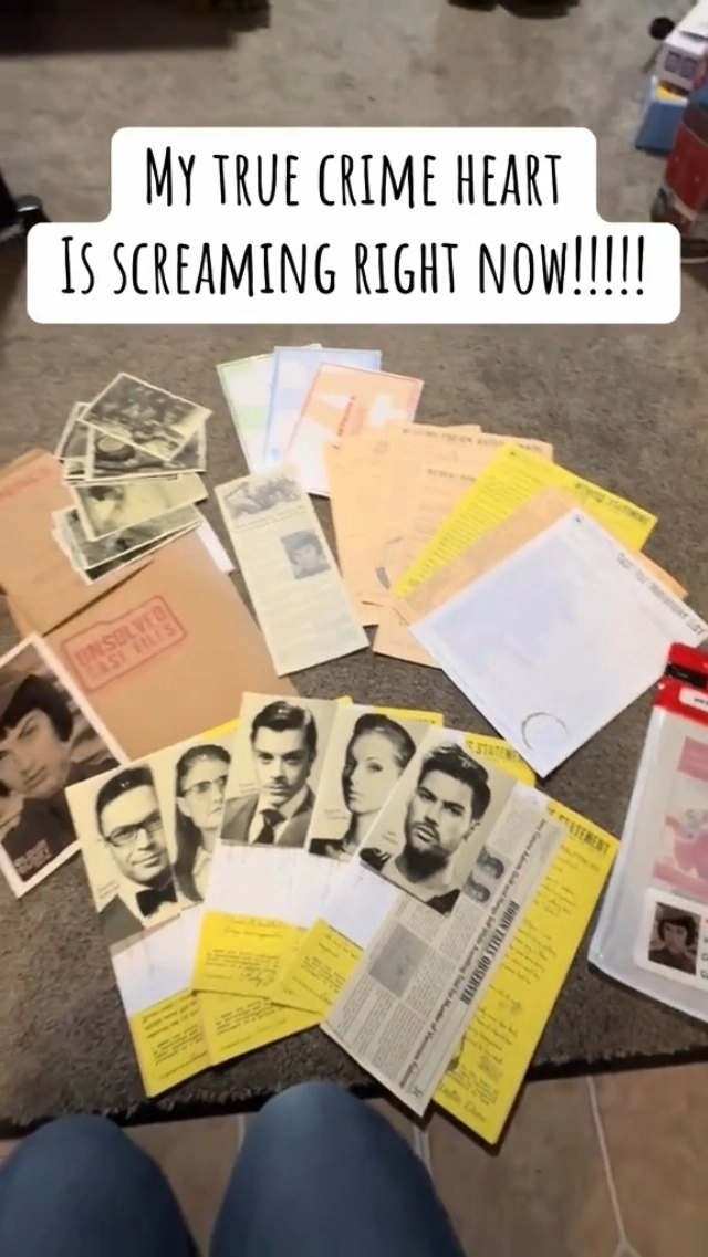 Falcone, Veronica - Cold Case Murder Mystery Game