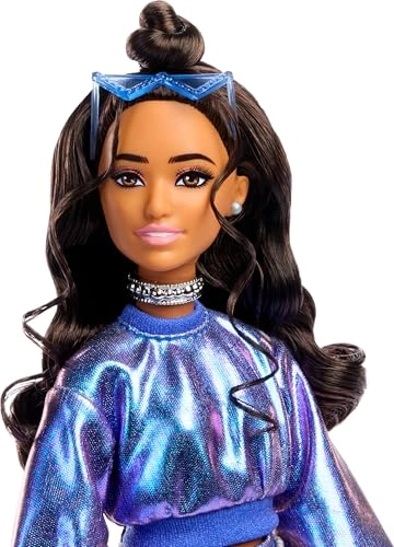 Barbie Deluxe Style - Wavy Brown Hair Metallic Blue Top and Skirt Ages 4+