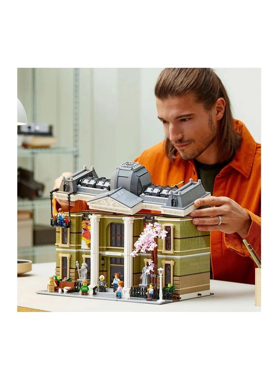 Icons Natural History Museum (10326)