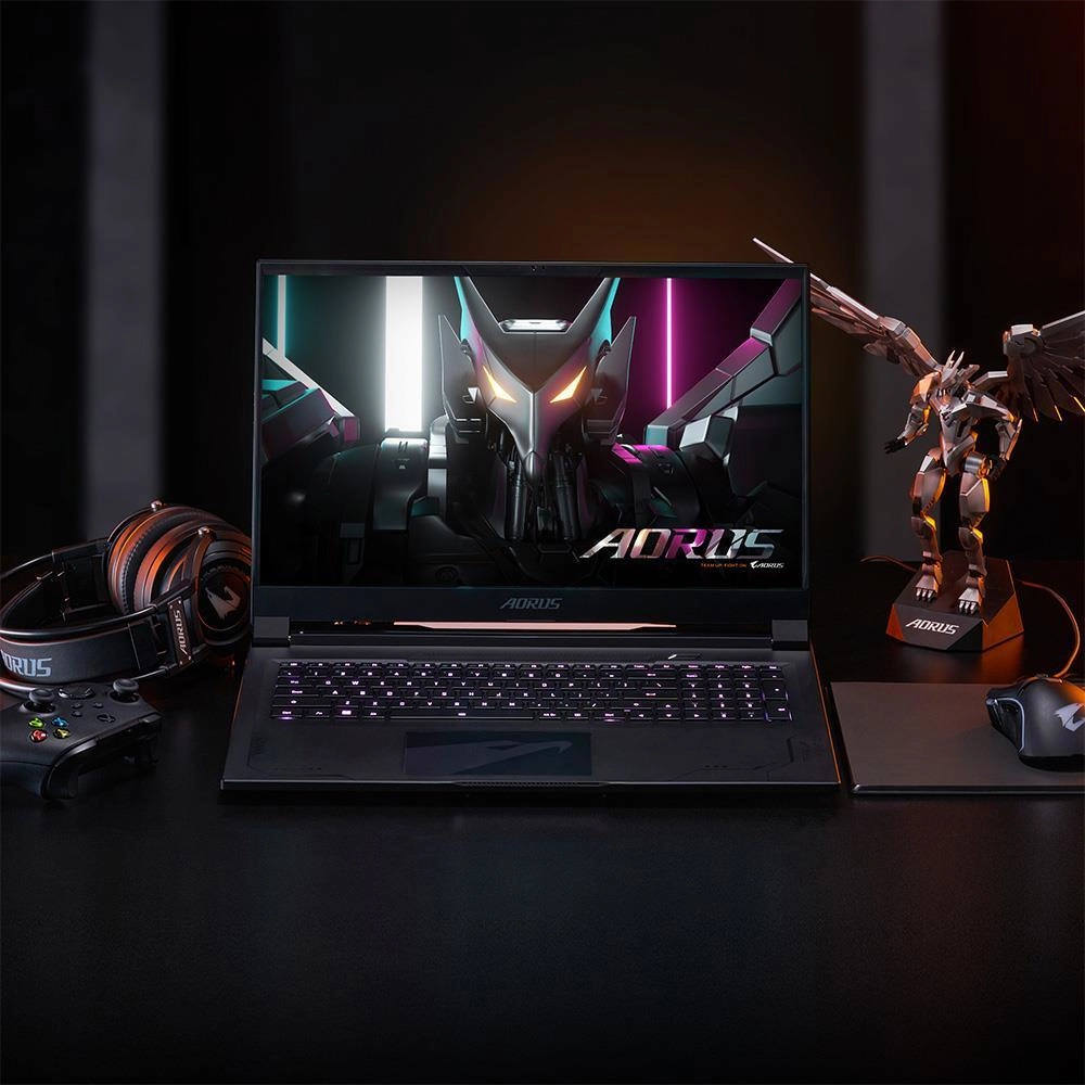 AORUS 17X - 17.3'' i9-13980HX 32GB DDR5 2TB SSD