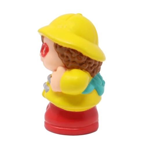 Little People - Little Girl Maggie Figure (72375MAGGIE) 1 pcs