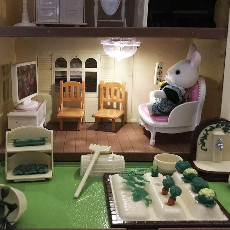 Forest Animal Family Children's Home Simulation Villa - 25 x 20 x 25 cm LED light