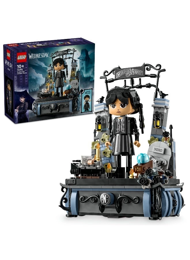 Wednesday Addams Figure (76780)