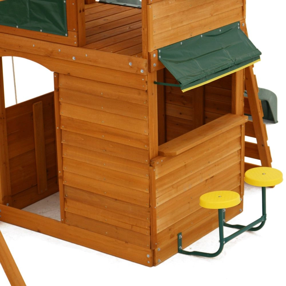 Ridgeview Deluxe Clubhouse - Holds up to nine children 990 lb capacity