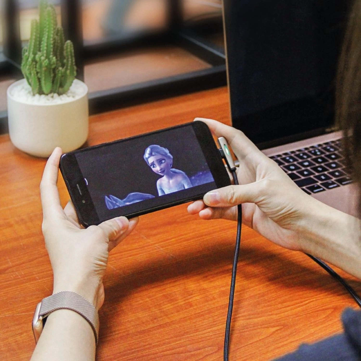 Right Angled USB Type-C To Type-C Cable 2m