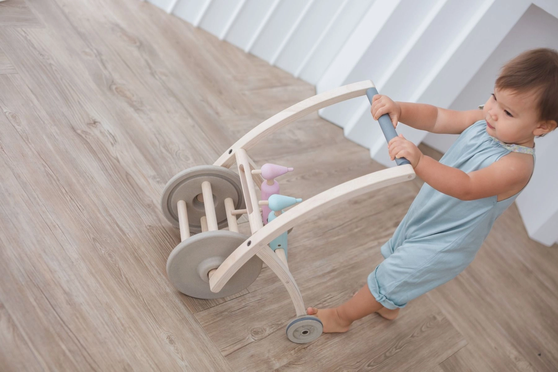 Woodpecker Walker - Suitable for 10 months & above