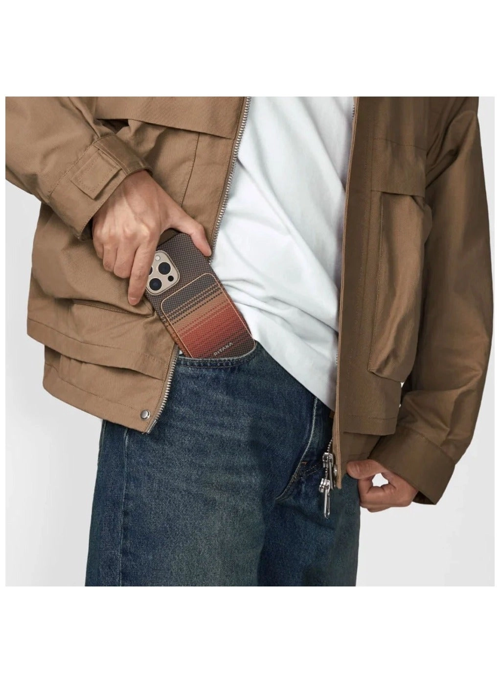 Aramid Fiber Magnetic Power Bank - 5000 Watt-hour 15W Qi2 Certified