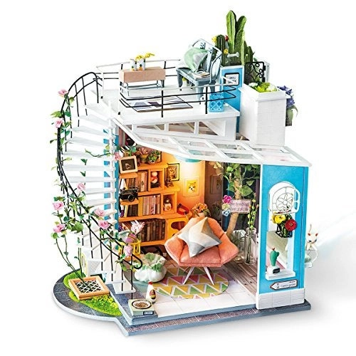 RoboTime Miniature Dollhouse Kit - SOHO TIME