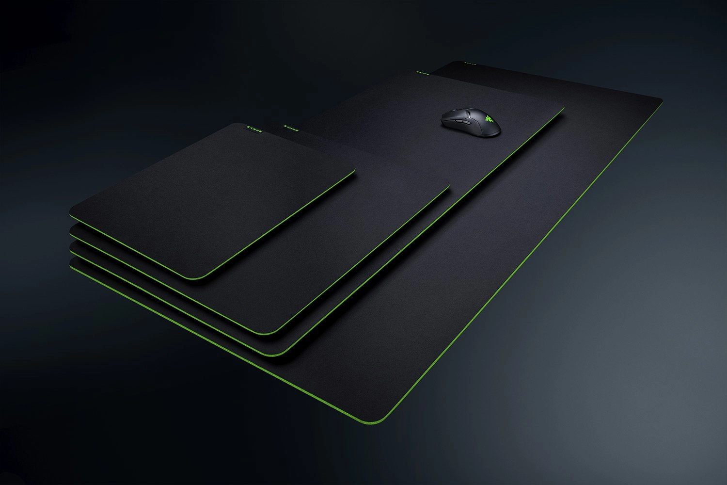 Razer GigantusV2 Cloth Gaming Mouse Pad