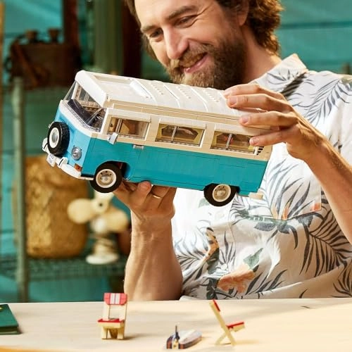 Volkswagen T2 Camper Van (10279)