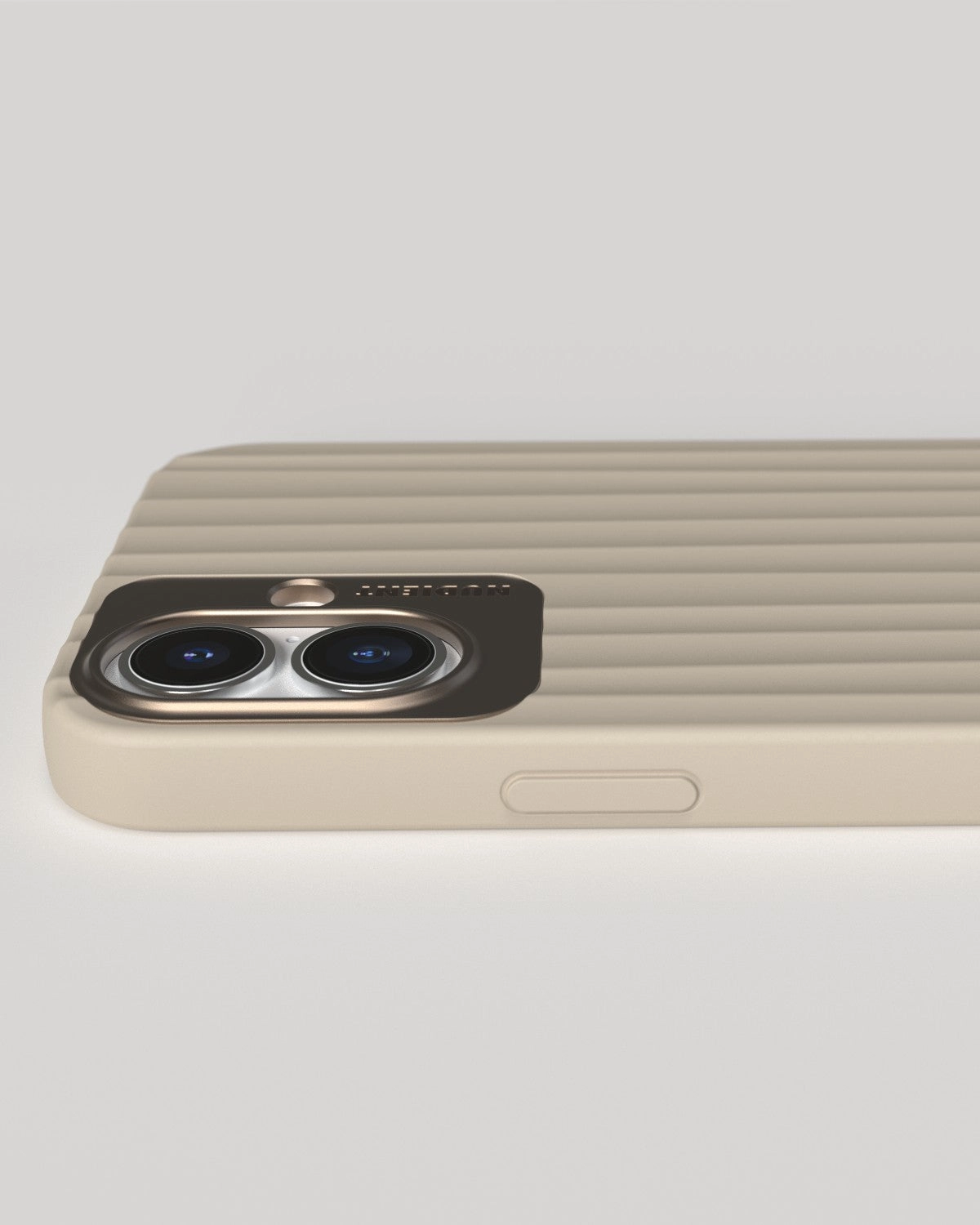 Bold Case with MagSafe for iPhone 17 Pro