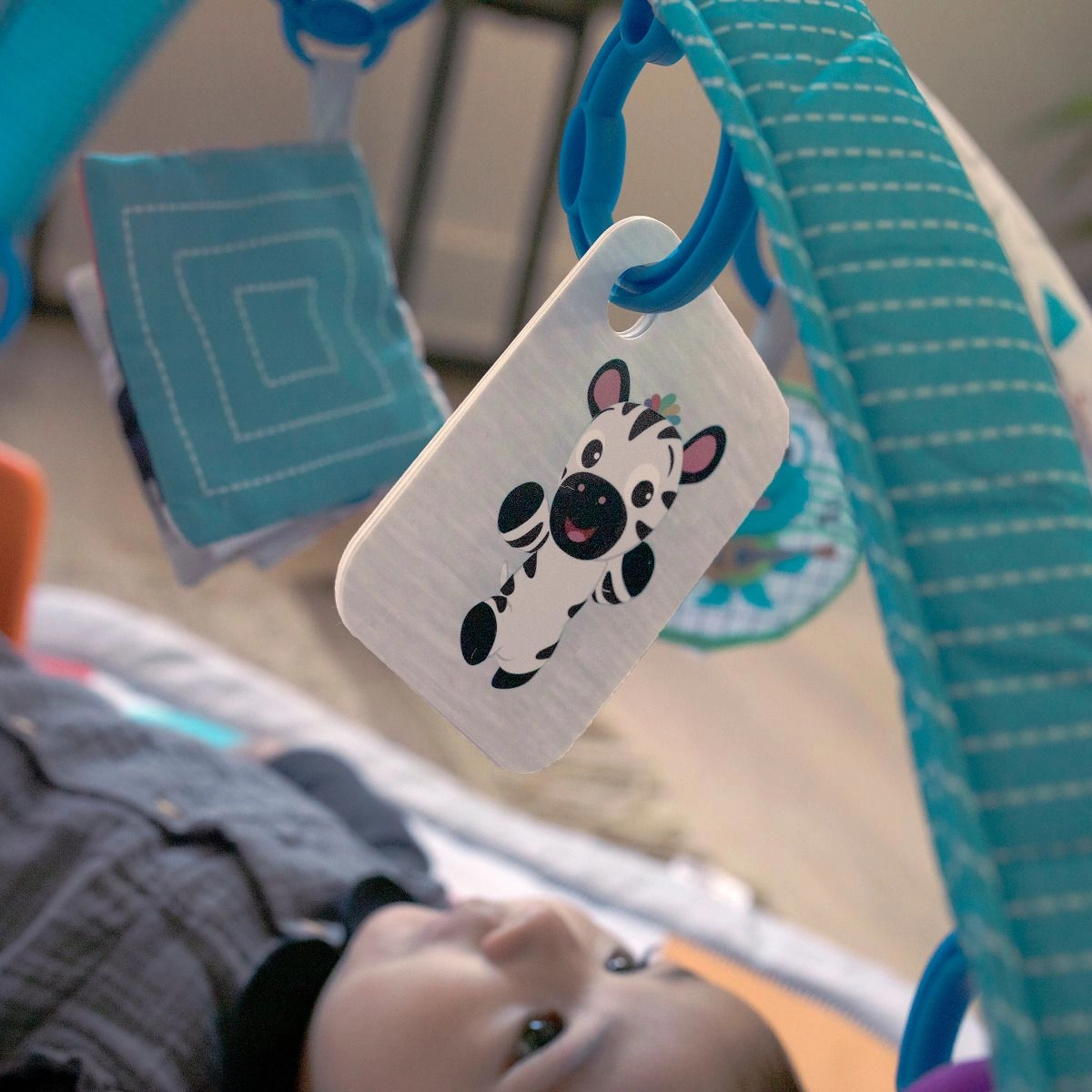 4-in-1 Kickin’ Tunes Musical Meadow Music & Language Discovery Gym - 0 months