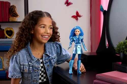 Princess Chloe Charming Doll - Disney Descendants Bright Blue Hair Ages 4+