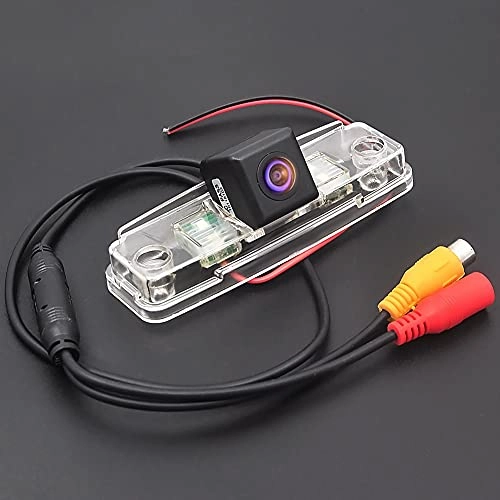 Rear View Reverse Backup Tracks Camera - 728 x 512