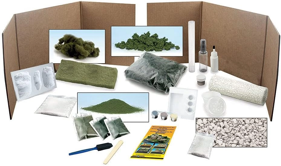 Mountain Diorama Kit - 1 piece(s)