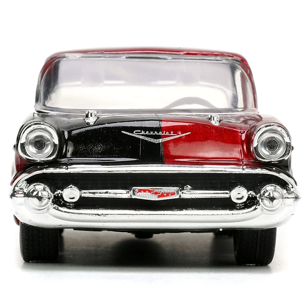Harley Quinn 1957 Chevy Bel Air with Harley Quinn Figure - 1:32