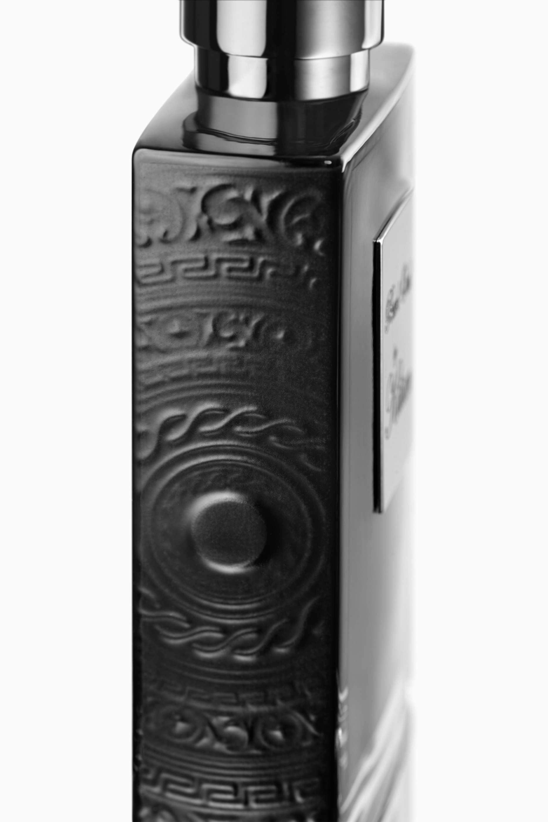 Smoking Hot Eau de Parfum 50ml