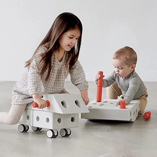 Explorer Kit - 5 blocks 10 pegs 4 wheels Creative Building