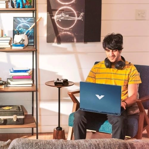 (Open Box) Victus - 15.6'' i7-13700H 32GB DDR4 1TB SSD