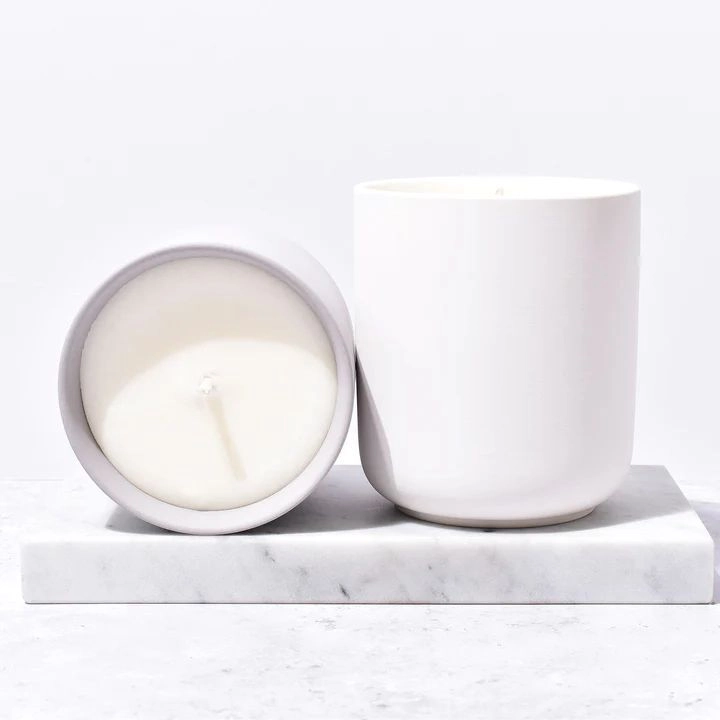 De-Stress Scented Candle - Amber & Tonka Bean